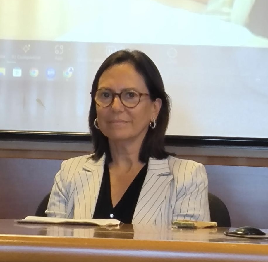 Fernandez-Arrojo-Maria